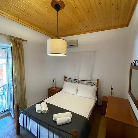 Apartment Traditional Corfiot House At *