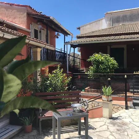 Traditional Corfiot House At Appartamento *